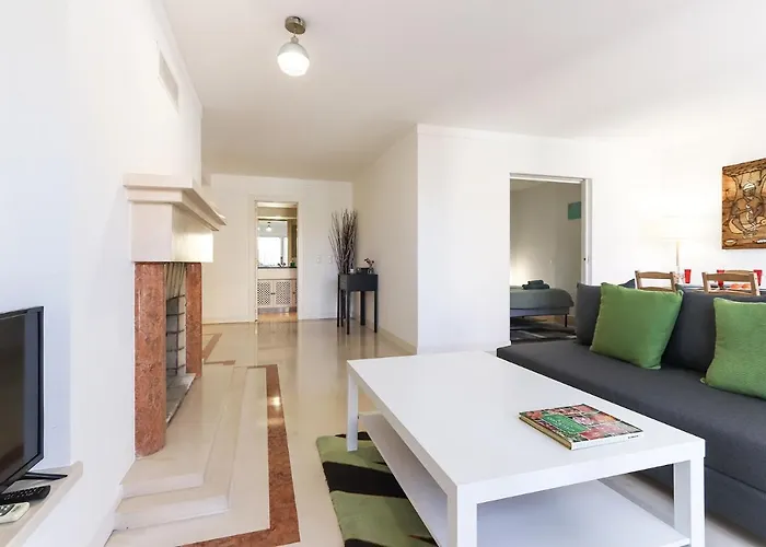 Apartment Flower 360º - Your Lovely Flat With Pool And Parking Lisbon
