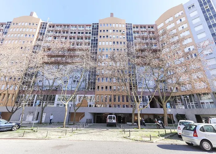 Flower 360º - Your Lovely Flat With Pool And Parking